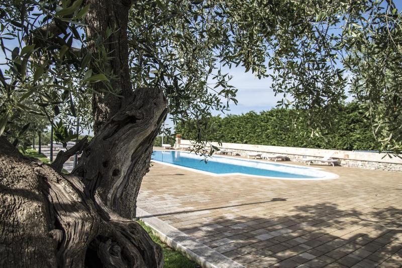 Masseria Gravelle Hotel Тури Екстериор снимка