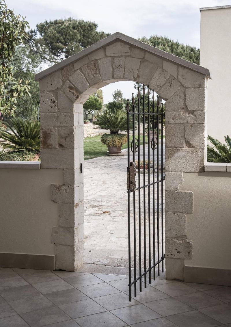 Masseria Gravelle Тури Екстериор снимка
